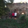Ruiny zamku w Dąbrówce Starzeńskiej 